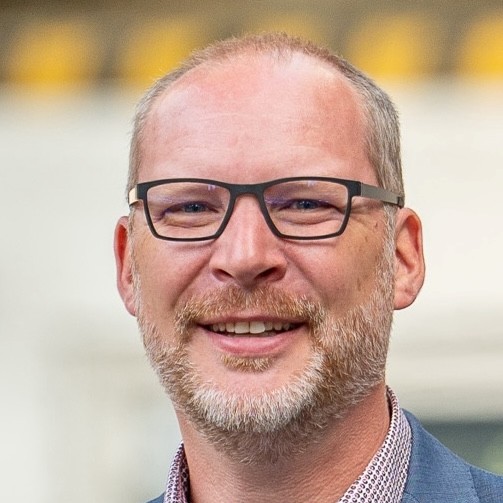 Fabian Schmidt Fabian Schmidt